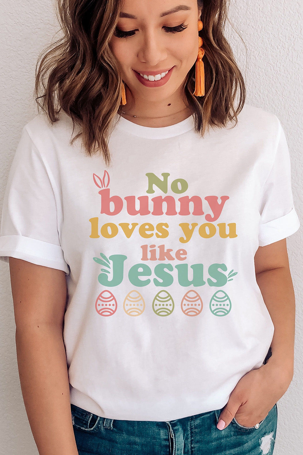 White No bunny loves you like Jesus Graphic Easter Day T-shirt